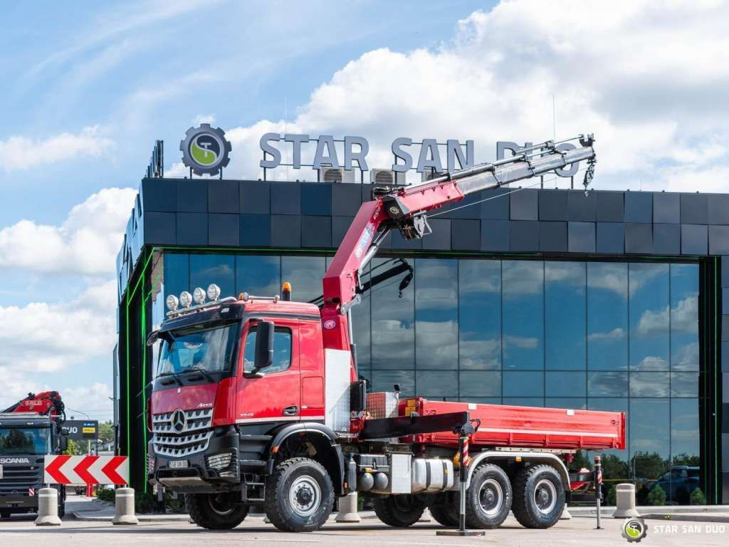 Mercedes-Benz AROCS 3345 6x6 HMF 3220 Winch Crane tipper - Truk derek: gambar 3 Mercedes-Benz AROCS 3345 6x6 HMF 3220 Winch Crane tipper - Truk derek: gambar 3