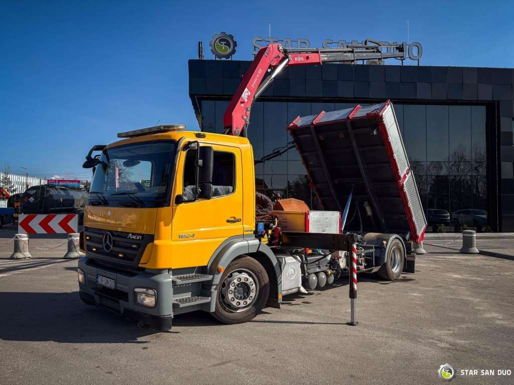 Mercedes-Benz AXOR 1824 4x2 HMF 975 HDS Crane Rotator Kipper Mercedes-Benz AXOR 1824 4x2 HMF 975 HDS Crane Rotator Kipper - Truk derek, Truk jungkit: gambar 4 Mercedes-Benz AXOR 1824 4x2 HMF 975 HDS Crane Rotator Kipper Mercedes-Benz AXOR 1824 4x2 HMF 975 HDS Crane Rotator Kipper - Truk derek, Truk jungkit: gambar 4