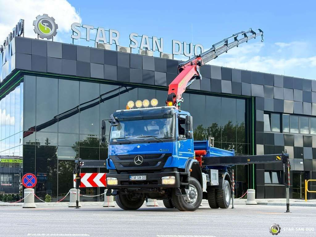 Mercedes-Benz AXOR 1833 4x4 Palfinger PK 22002 EH Crane Winch - Truk jungkit: gambar 1 Mercedes-Benz AXOR 1833 4x4 Palfinger PK 22002 EH Crane Winch - Truk jungkit: gambar 1