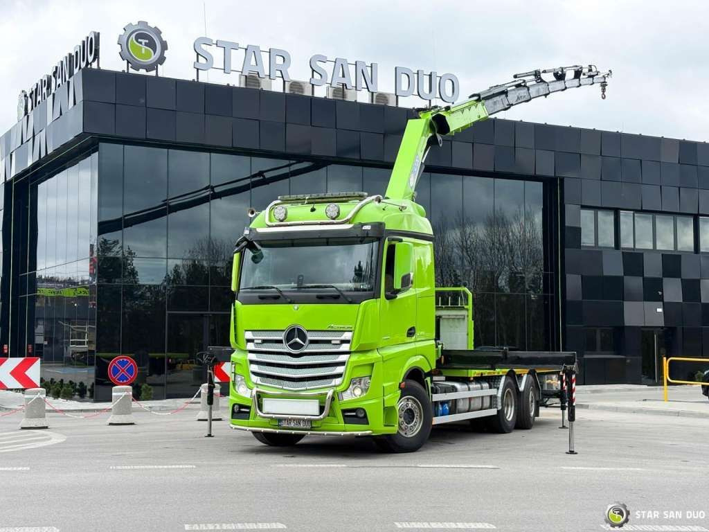 Mercedes-Benz Actros 6x2 HMF 3220 K7 Crane Mercedes-Benz Actros 6x2 HMF 3220 K7 Crane - Truk derek, Truk flatbed: gambar 1 Mercedes-Benz Actros 6x2 HMF 3220 K7 Crane Mercedes-Benz Actros 6x2 HMF 3220 K7 Crane - Truk derek, Truk flatbed: gambar 1