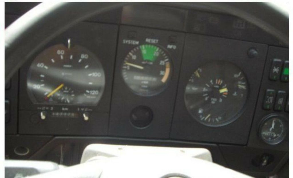 Leasing Mercedes-Benz SK 1820 4x2 Schienenreinigungs Kehrmaschine RAIL  Mercedes-Benz SK 1820 4x2 Schienenreinigungs Kehrmaschine RAIL: gambar 11