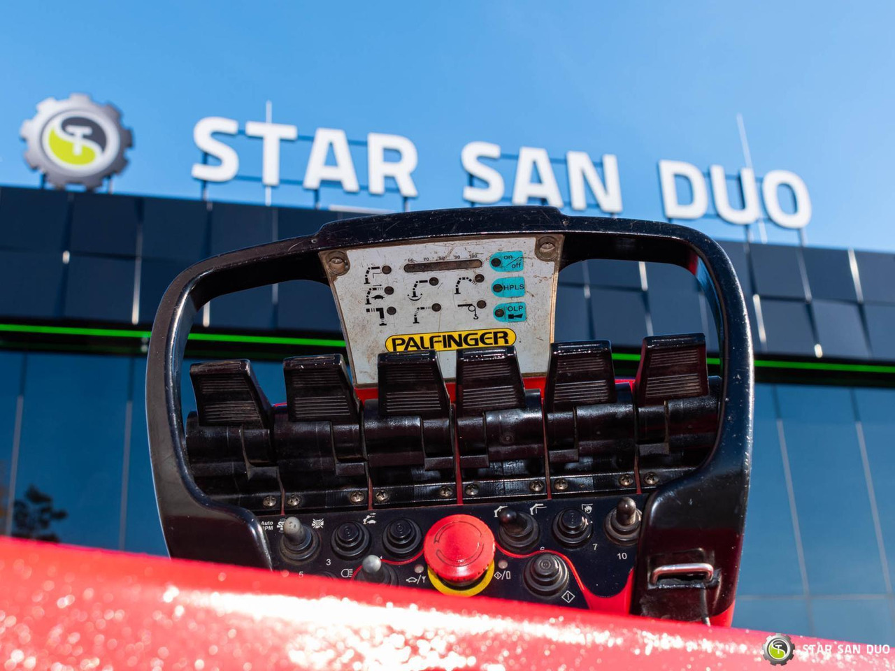 Truk derek : gambar 29