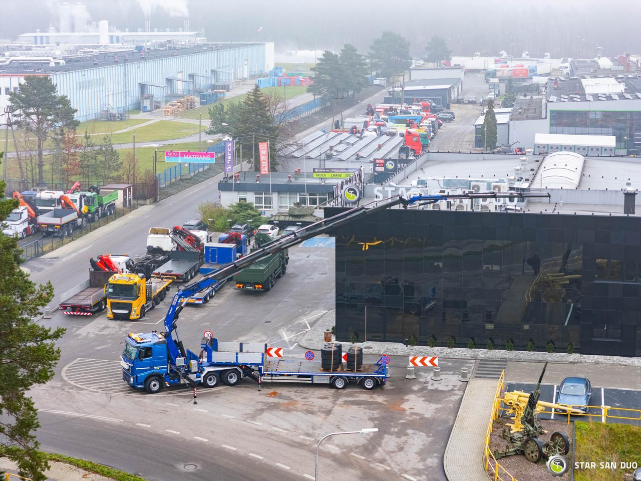 - Truk derek: gambar 4 - Truk derek: gambar 4