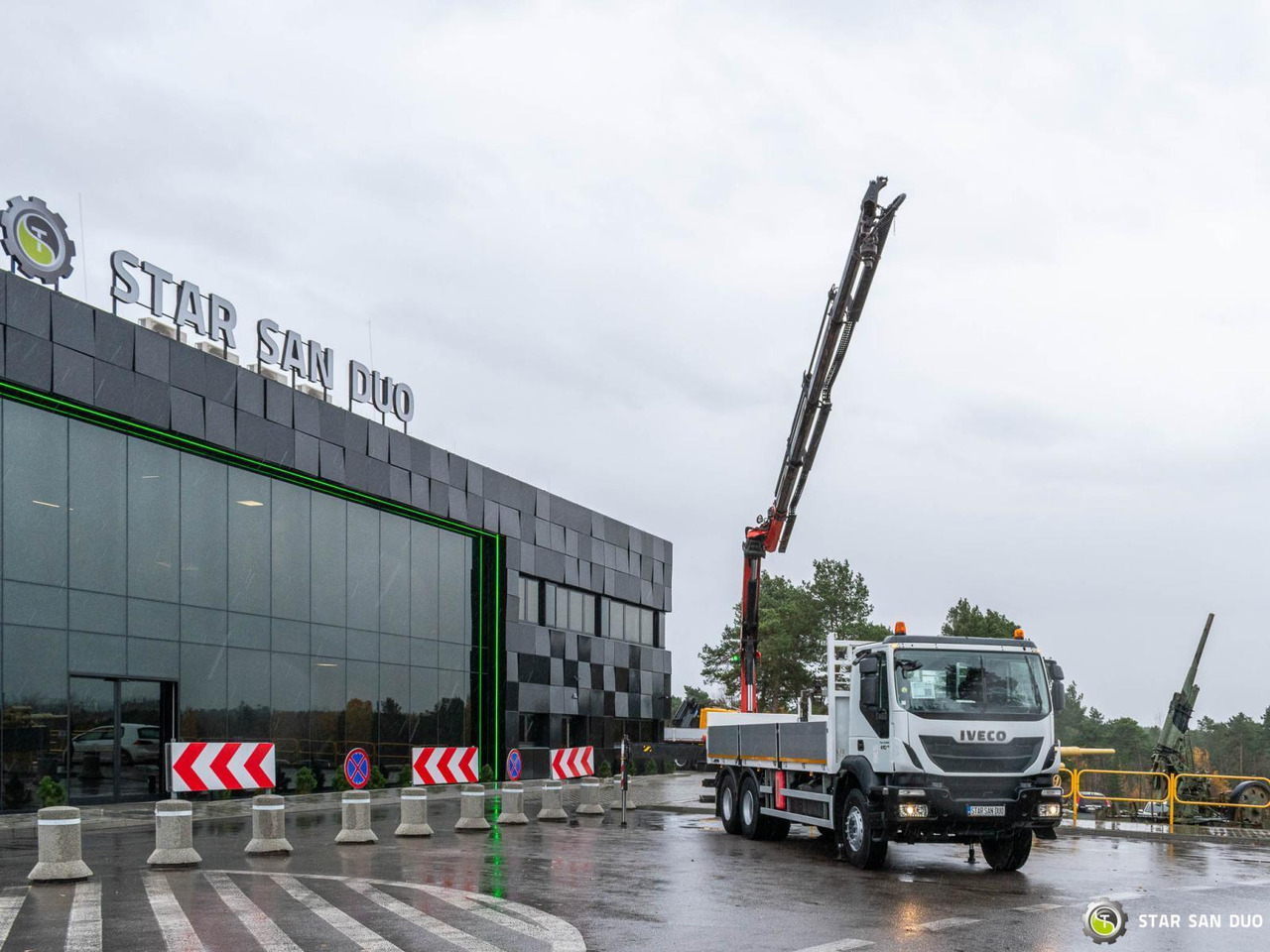 - Truk derek: gambar 4 - Truk derek: gambar 4