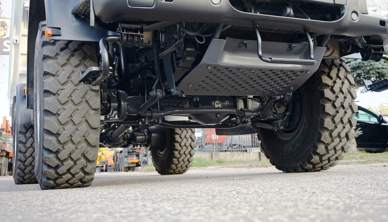 - Platform udara yang dipasang di truk: gambar 5 - Platform udara yang dipasang di truk: gambar 5