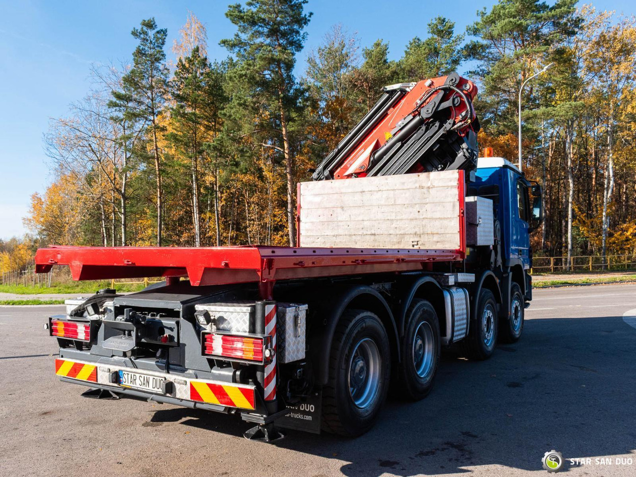 Truk derek : gambar 11