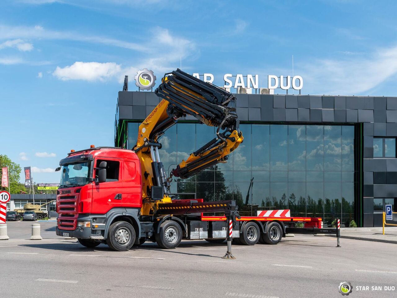 - Truk derek: gambar 1 - Truk derek: gambar 1