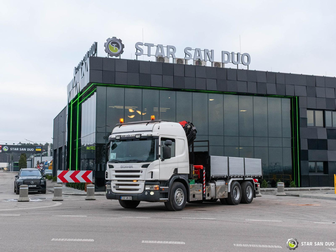 - Truk derek: gambar 3 - Truk derek: gambar 3