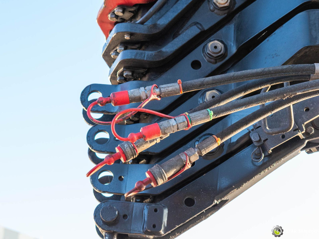 Leasing   : gambar 22