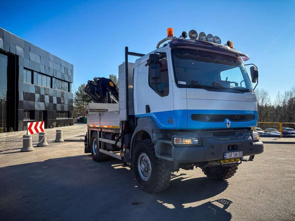 Renault KERAX 270 4x4 PALFINGER PK 16502 CRANE WINCH - Truk derek, Truk flatbed: gambar 2 Renault KERAX 270 4x4 PALFINGER PK 16502 CRANE WINCH - Truk derek, Truk flatbed: gambar 2