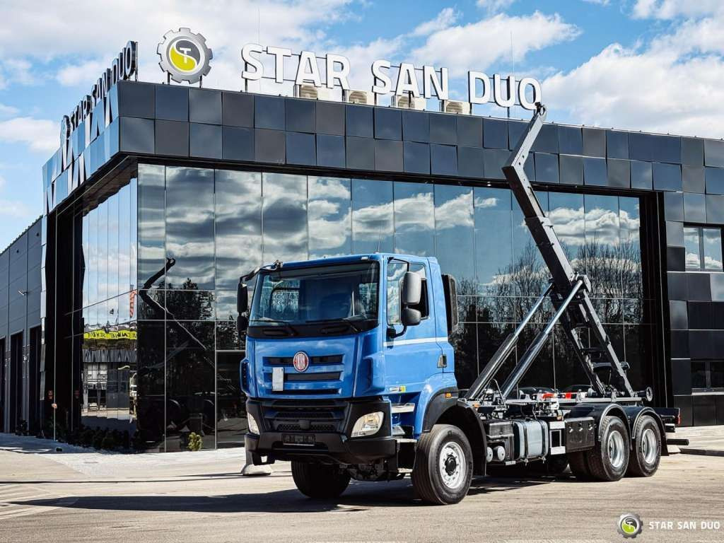 Tatra T158 PHOENIX 6x6 Euro 6 - Truk sasis: gambar 1 Tatra T158 PHOENIX 6x6 Euro 6 - Truk sasis: gambar 1
