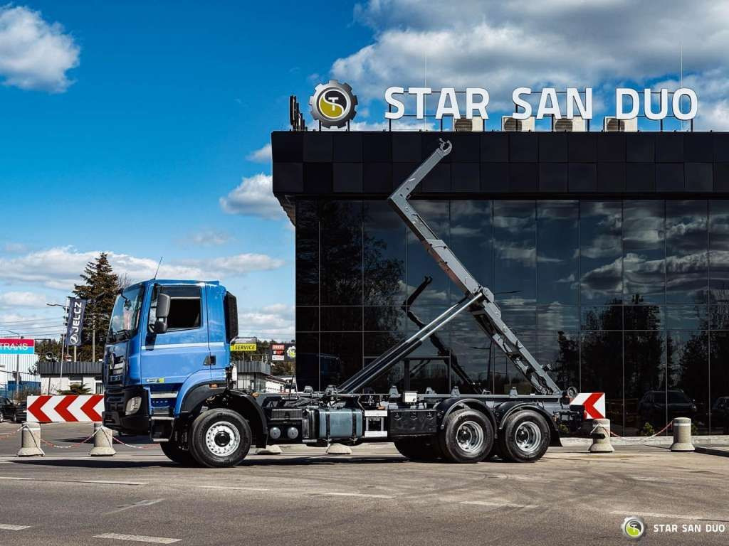 Tatra T158 PHOENIX 6x6 Euro 6 - Truk sasis: gambar 2 Tatra T158 PHOENIX 6x6 Euro 6 - Truk sasis: gambar 2
