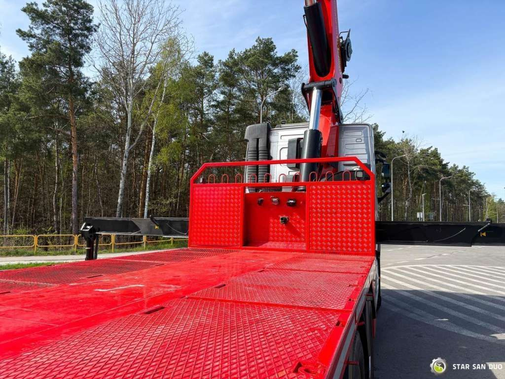 Tractor head Volvo  FH 500 8x4*4 PK65002 Fly JIB Crane 7456 h Winch: gambar 12 Tractor head Volvo  FH 500 8x4*4 PK65002 Fly JIB Crane 7456 h Winch: gambar 12