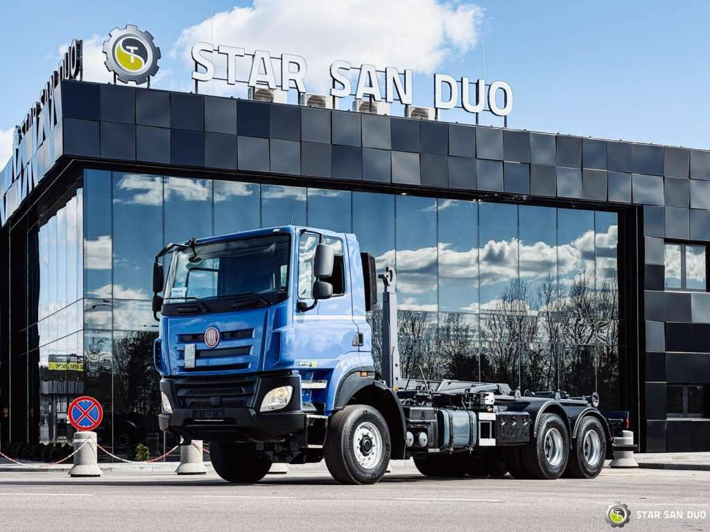 Tatra T158 PHOENIX 6x6 Euro 6 - Truk: gambar 3 Tatra T158 PHOENIX 6x6 Euro 6 - Truk: gambar 3