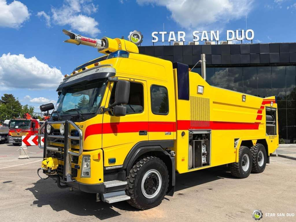 Volvo FM 460 6x6 Rosenbauer Fire Truck LSP Water Tank - Truk: gambar 1 Volvo FM 460 6x6 Rosenbauer Fire Truck LSP Water Tank - Truk: gambar 1