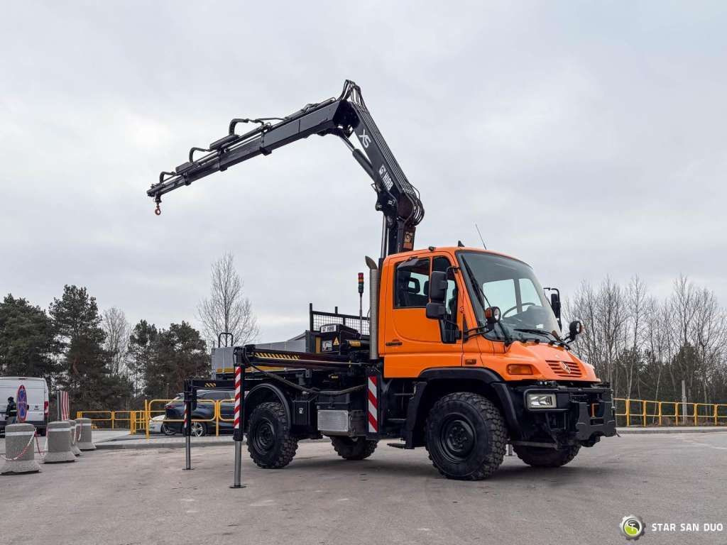 Unimog Mercedes-Benz UNIMOG U300 4x4 HIAB 122 D-3 CRANE Unimog Mercedes-Benz UNIMOG U300 4x4 HIAB 122 D-3 CRANE - Truk derek, Truk flatbed: gambar 3 Unimog Mercedes-Benz UNIMOG U300 4x4 HIAB 122 D-3 CRANE Unimog Mercedes-Benz UNIMOG U300 4x4 HIAB 122 D-3 CRANE - Truk derek, Truk flatbed: gambar 3