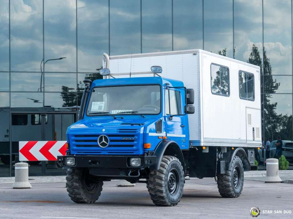 Unimog Mercedes-Benz Unimog U 4000 4x4 Camper Expeditio - Truk sasis: gambar 4 Unimog Mercedes-Benz Unimog U 4000 4x4 Camper Expeditio - Truk sasis: gambar 4