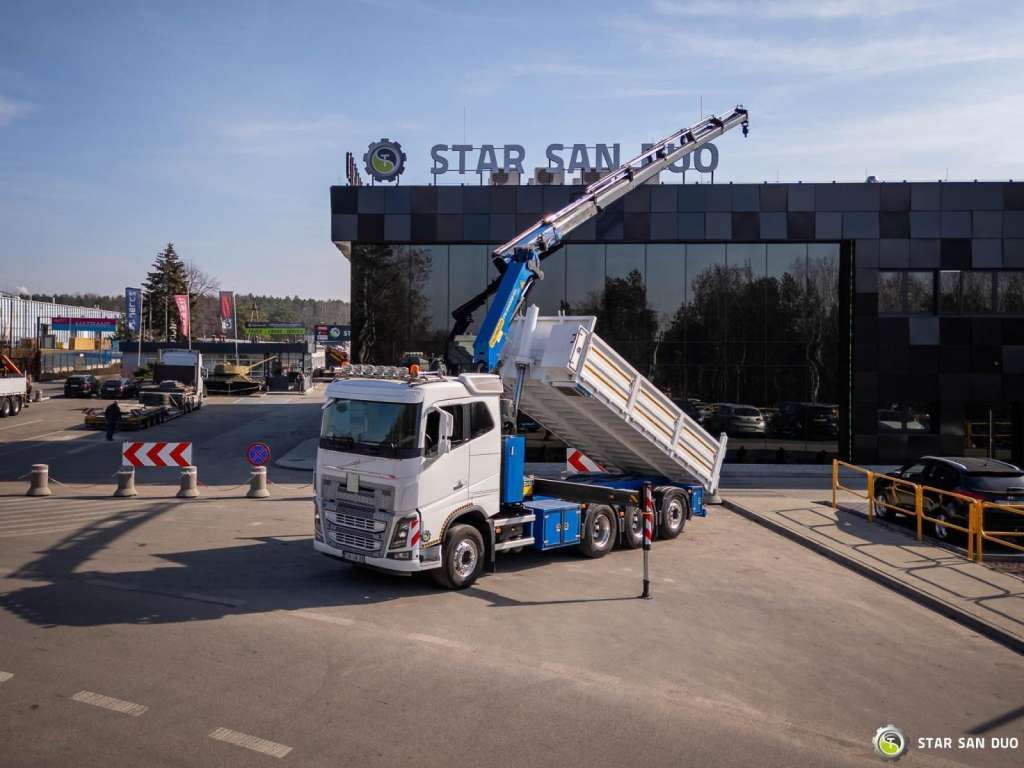 Volvo FH 16.550 8x4 Palfinger PK 34002-SH Crane Kippe - Truk jungkit: gambar 3 Volvo FH 16.550 8x4 Palfinger PK 34002-SH Crane Kippe - Truk jungkit: gambar 3