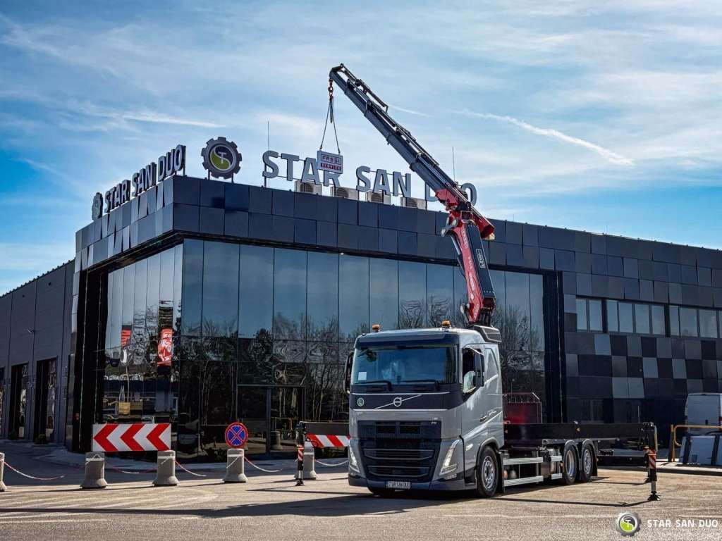 Volvo FH 500 6x2 FASSI F545R.A.2.25 CRANE KRAN NEW !! - Truk derek: gambar 2 Volvo FH 500 6x2 FASSI F545R.A.2.25 CRANE KRAN NEW !! - Truk derek: gambar 2