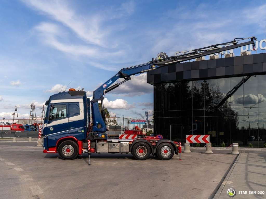 Volvo FH 500 6x2 HMF 3220-K5 HDS Crane Euro 6 - Truk derek, Tractor head: gambar 2 Volvo FH 500 6x2 HMF 3220-K5 HDS Crane Euro 6 - Truk derek, Tractor head: gambar 2