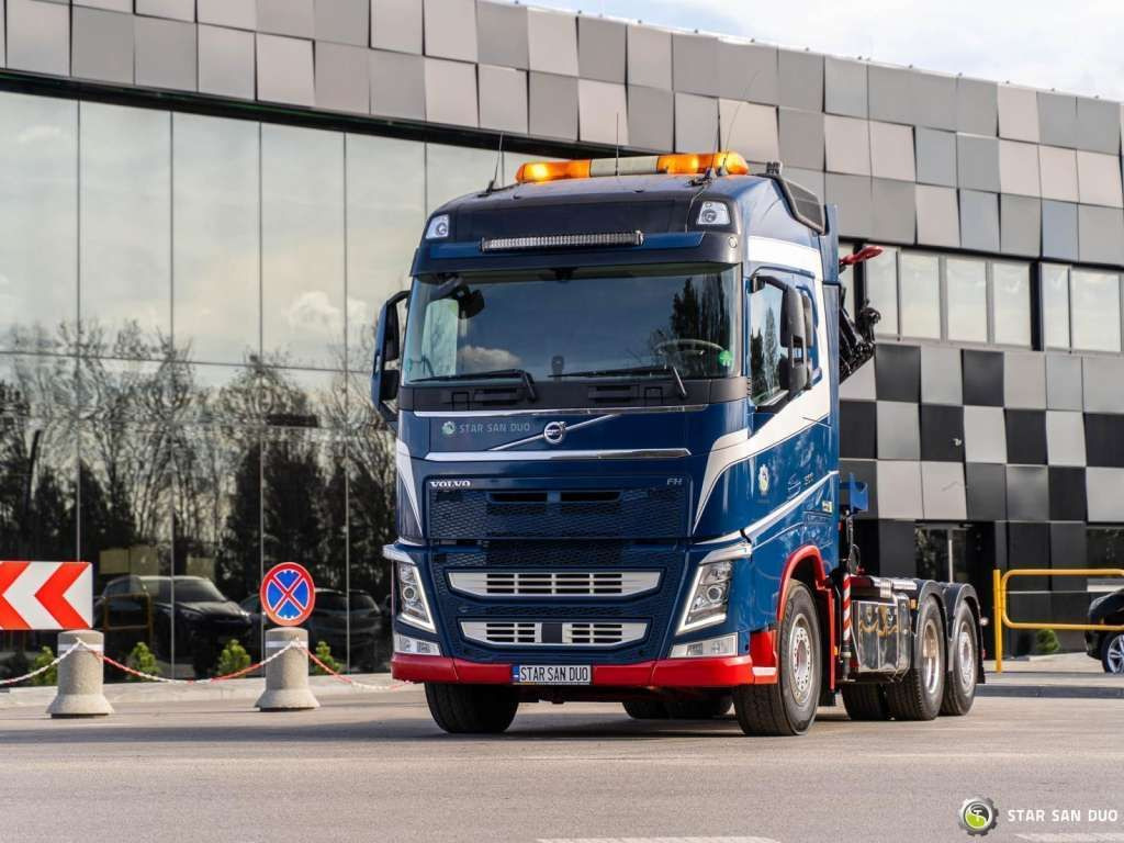 Volvo FH 500 6x2 HMF 3220-K5 HDS Crane Euro 6 - Truk derek, Tractor head: gambar 5 Volvo FH 500 6x2 HMF 3220-K5 HDS Crane Euro 6 - Truk derek, Tractor head: gambar 5
