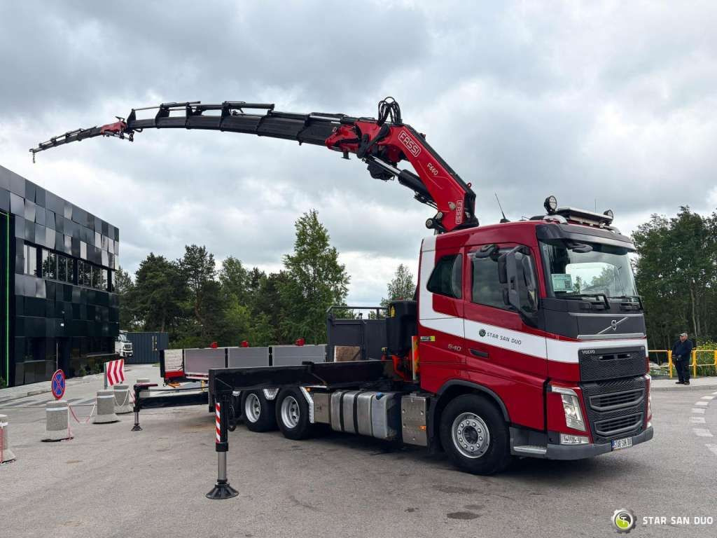 Volvo FH 540 8x4 FASSI F 660 HDS Fly Jib Winch - Truk derek: gambar 2 Volvo FH 540 8x4 FASSI F 660 HDS Fly Jib Winch - Truk derek: gambar 2