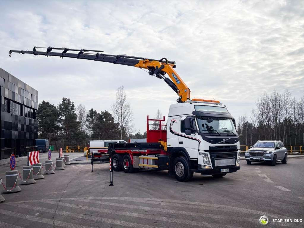 Volvo FM 450 6x2 EFFER 395/8S Euro 6 Crane Winch - Truk derek: gambar 3 Volvo FM 450 6x2 EFFER 395/8S Euro 6 Crane Winch - Truk derek: gambar 3