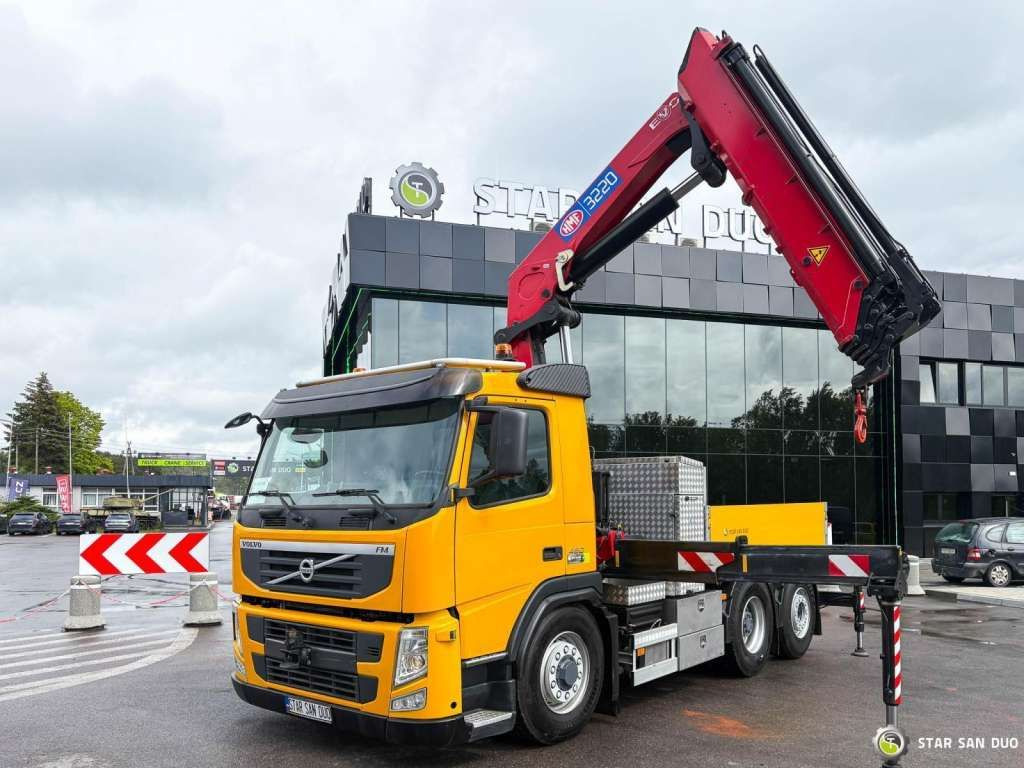 Volvo FM 460 6x4x4 HMF 3220 Crane HDS - Truk derek: gambar 4 Volvo FM 460 6x4x4 HMF 3220 Crane HDS - Truk derek: gambar 4