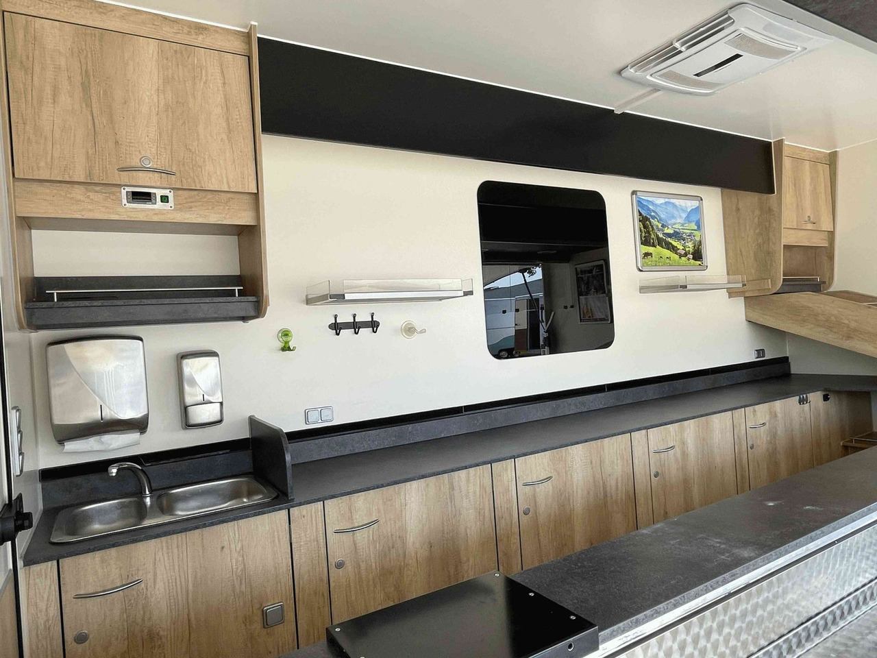 Fiat Ducato - Truk penjual: gambar 5 Fiat Ducato - Truk penjual: gambar 5