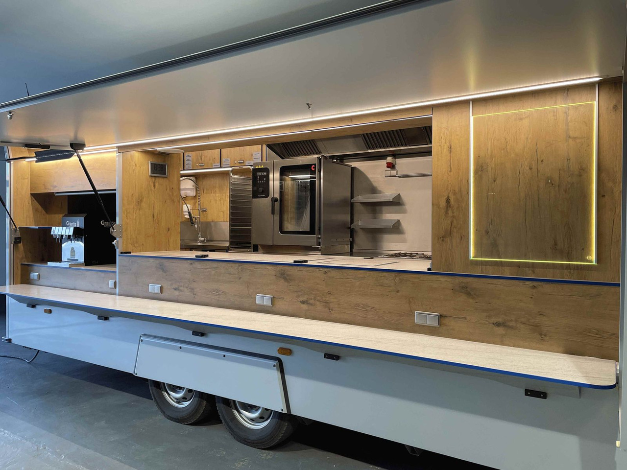 Fiat Ducato - Truk penjual: gambar 4 Fiat Ducato - Truk penjual: gambar 4