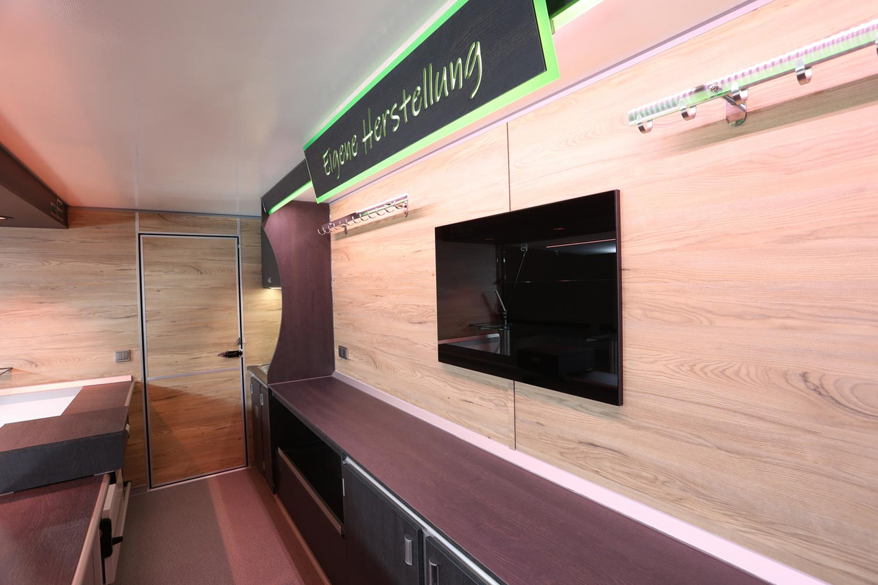 Mobil BORCO HÖHNS - Truk penjual: gambar 4 Mobil BORCO HÖHNS - Truk penjual: gambar 4