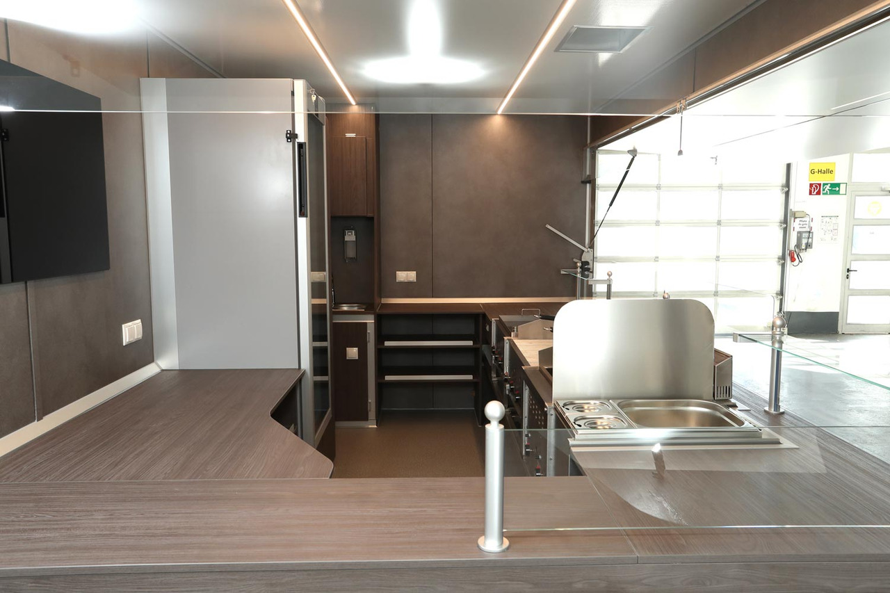 Mobil BORCO HÖHNS - Truk penjual: gambar 2 Mobil BORCO HÖHNS - Truk penjual: gambar 2