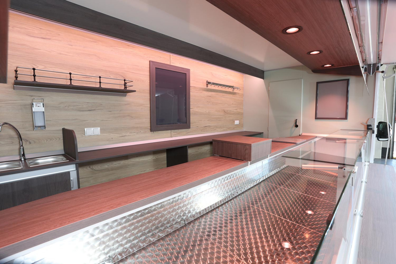 Mobil BORCO HÖHNS - Truk penjual: gambar 3 Mobil BORCO HÖHNS - Truk penjual: gambar 3