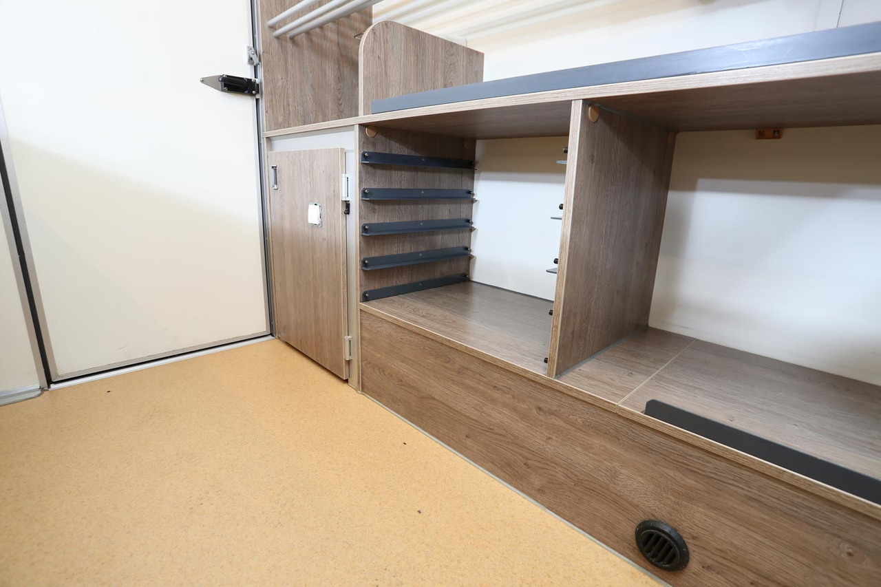 Tourenmobil BORCO HÖHNS - Truk penjual: gambar 5 Tourenmobil BORCO HÖHNS - Truk penjual: gambar 5