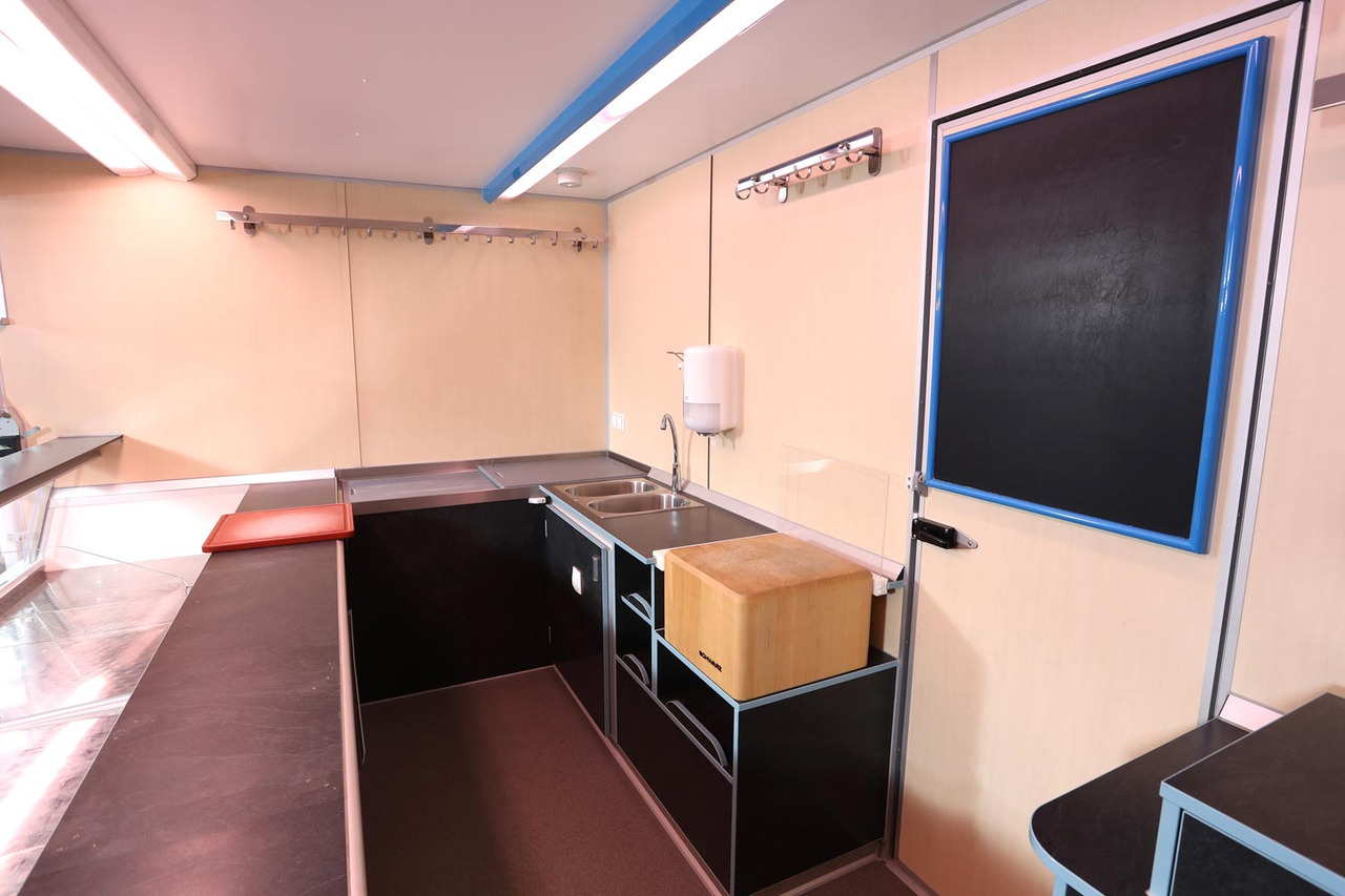 Tourenmobil BORCO HÖHNS - Truk penjual: gambar 5 Tourenmobil BORCO HÖHNS - Truk penjual: gambar 5