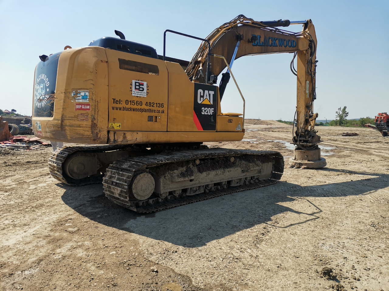 CATERPILLAR 320 F - Ekskavator perayap: gambar 4 CATERPILLAR 320 F - Ekskavator perayap: gambar 4