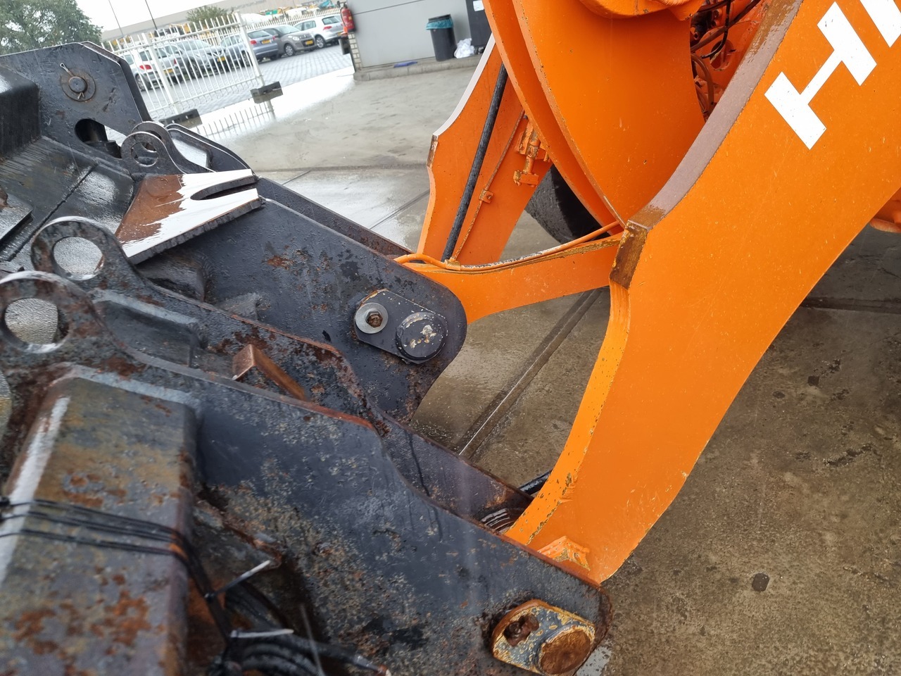HITACHI ZW 250 - Wheel loader: gambar 5 HITACHI ZW 250 - Wheel loader: gambar 5