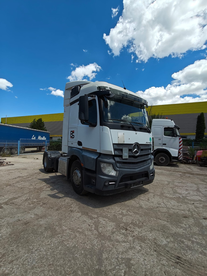 MERCEDES BENZ ACTROS - Tractor head: gambar 4 MERCEDES BENZ ACTROS - Tractor head: gambar 4
