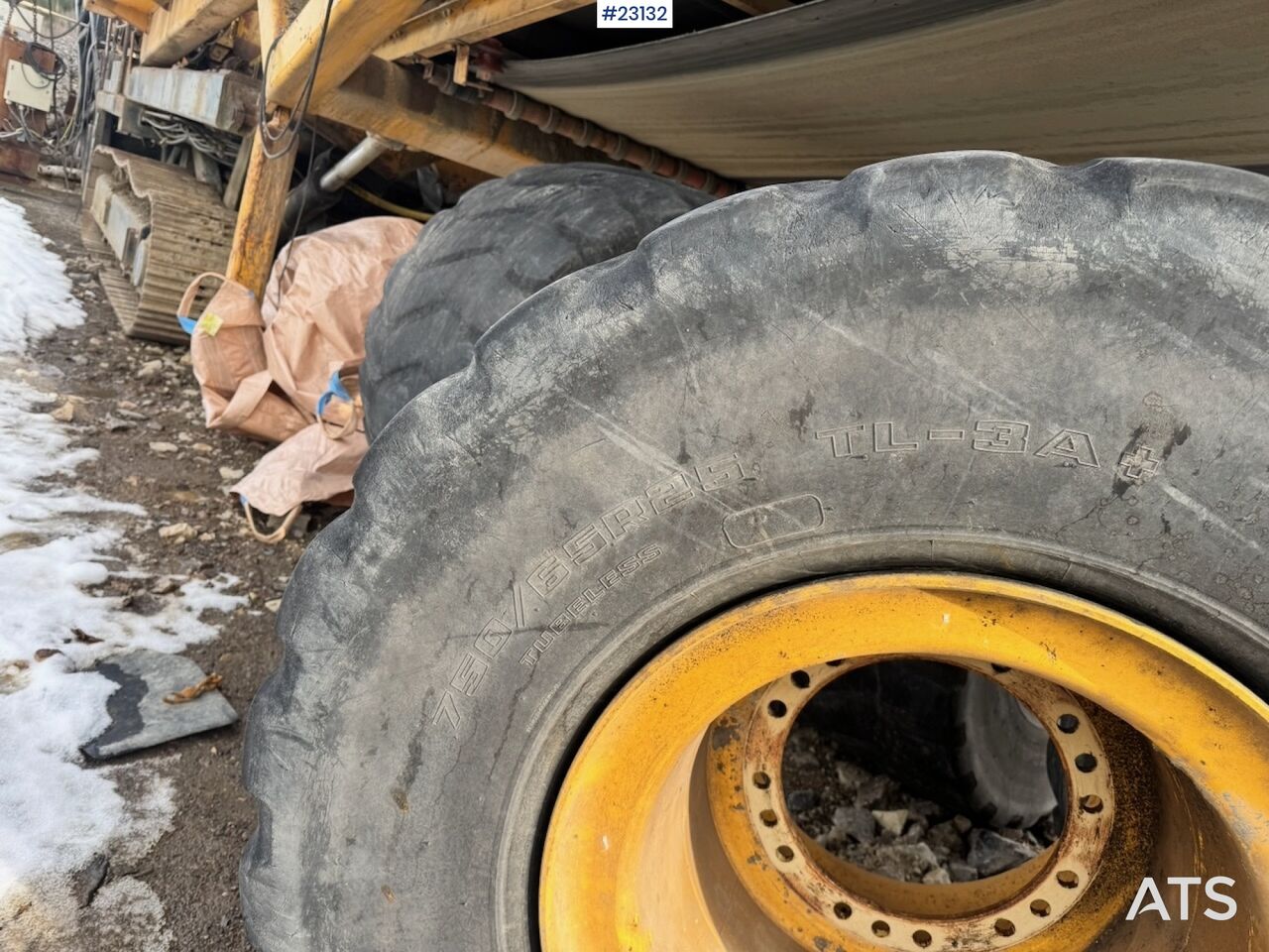 4 stk dekk til Volvo Hjullaster - Roda untuk Peralatan konstruksi: gambar 3 4 stk dekk til Volvo Hjullaster - Roda untuk Peralatan konstruksi: gambar 3