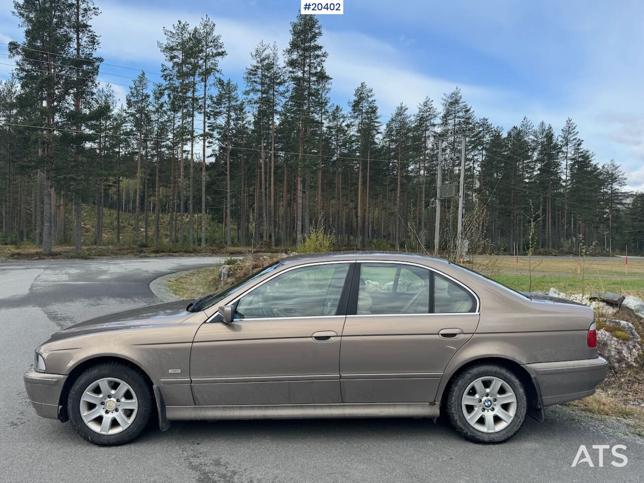 BMW 5-SERIE - Mobil: gambar 2 BMW 5-SERIE - Mobil: gambar 2