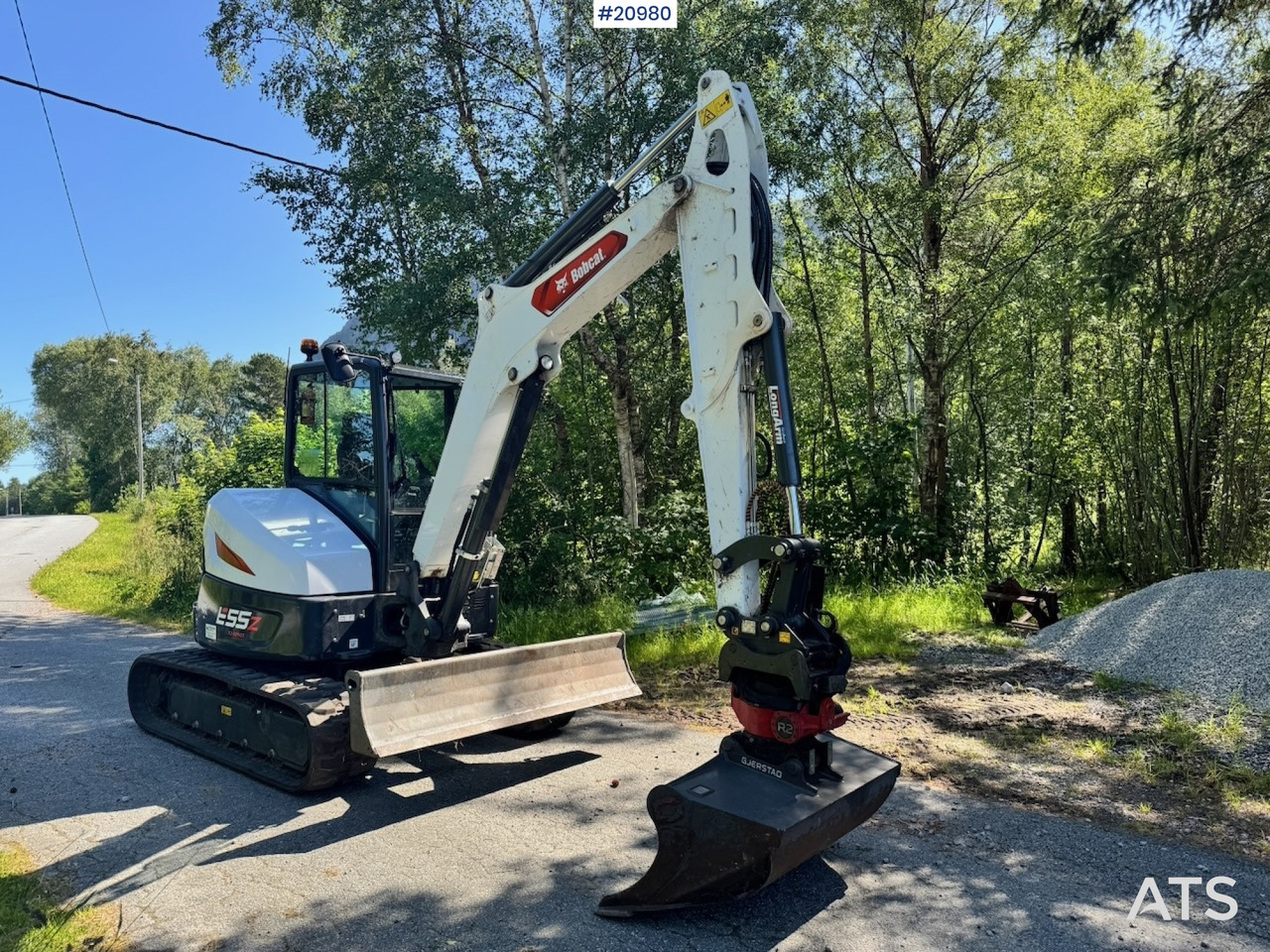 Bobcat E55Z Minigraver m/ Rototilt og 2 skuffer. 230 timer! - Ekskavator mini: gambar 4 Bobcat E55Z Minigraver m/ Rototilt og 2 skuffer. 230 timer! - Ekskavator mini: gambar 4