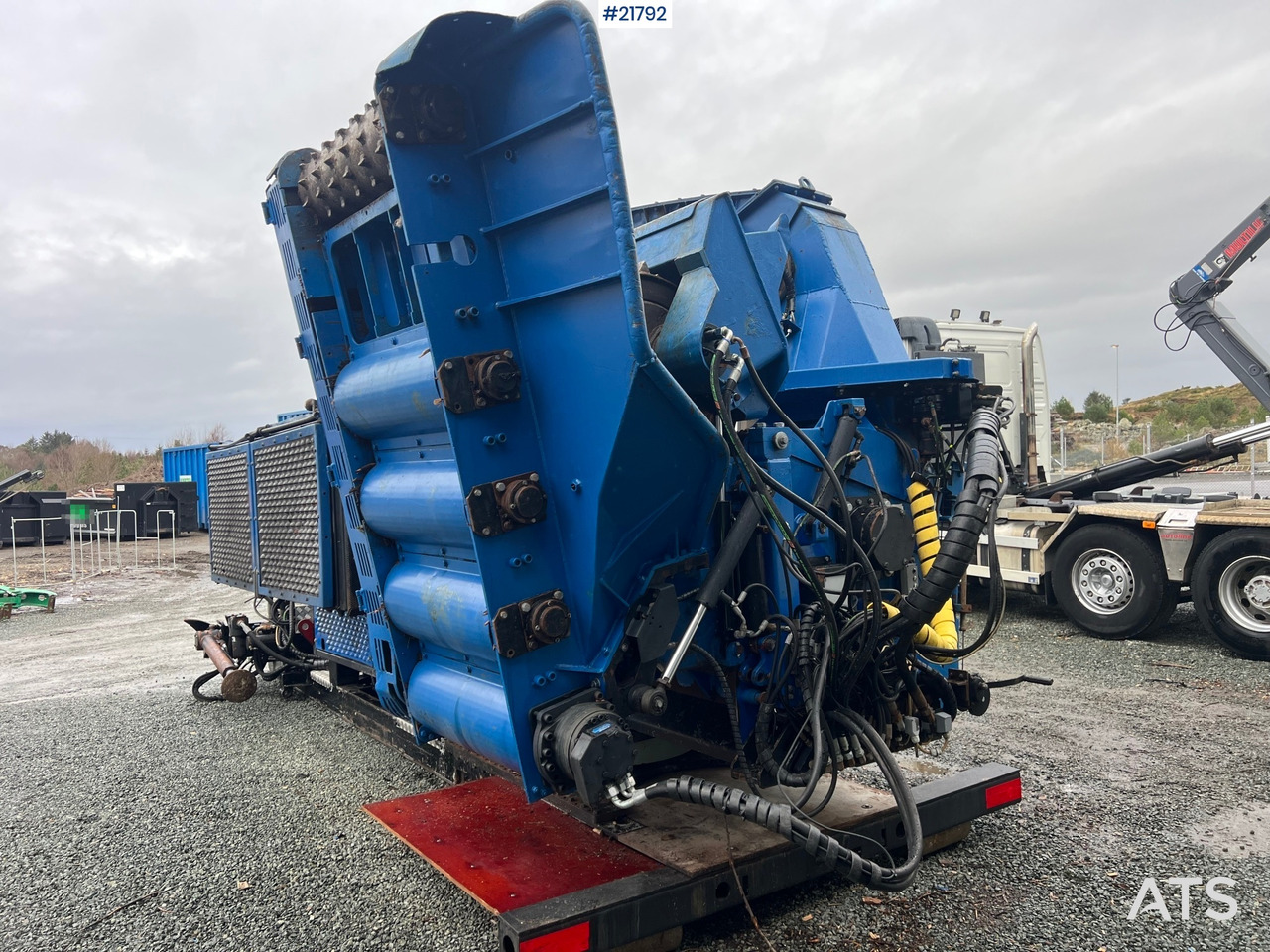 Bruks 806st Bio tre kverner m/ Epsilon palfinger m120l97 tømmerkrane - Pemotong kayu: gambar 5 Bruks 806st Bio tre kverner m/ Epsilon palfinger m120l97 tømmerkrane - Pemotong kayu: gambar 5