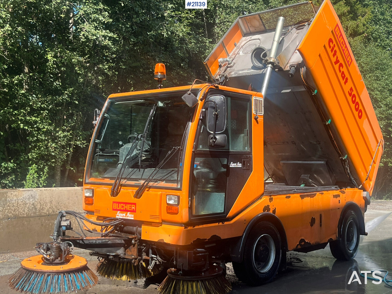 Bucher CityCat 5000 - Penyapu jalan: gambar 3 Bucher CityCat 5000 - Penyapu jalan: gambar 3