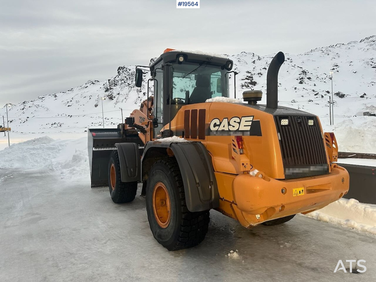 Case 721E hjullaster m/ snøskuffe og grusskuffe. Ny vekt og 2 sett dekk. SE VIDEO - Wheel loader: gambar 4 Case 721E hjullaster m/ snøskuffe og grusskuffe. Ny vekt og 2 sett dekk. SE VIDEO - Wheel loader: gambar 4