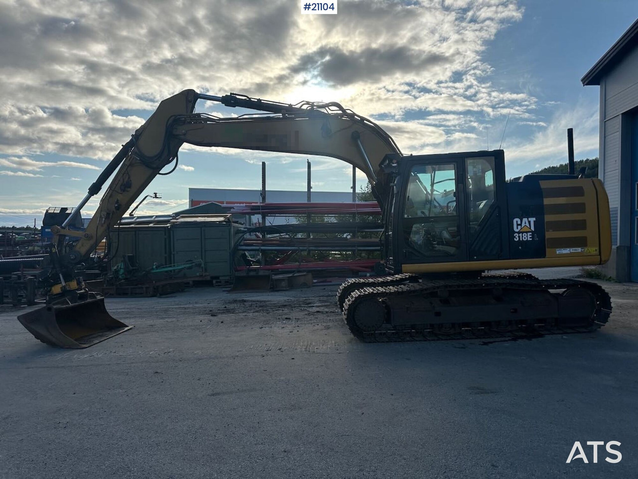 Caterpillar 318EL - Ekskavator perayap: gambar 2 Caterpillar 318EL - Ekskavator perayap: gambar 2