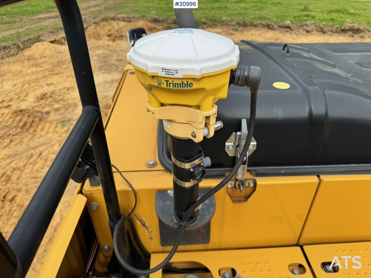 Ekskavator perayap Caterpillar 320EL: gambar 47