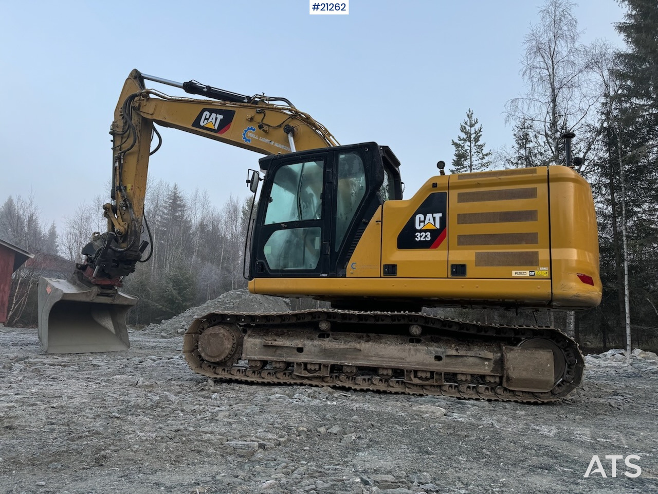 Caterpillar 323 - Ekskavator perayap: gambar 4 Caterpillar 323 - Ekskavator perayap: gambar 4