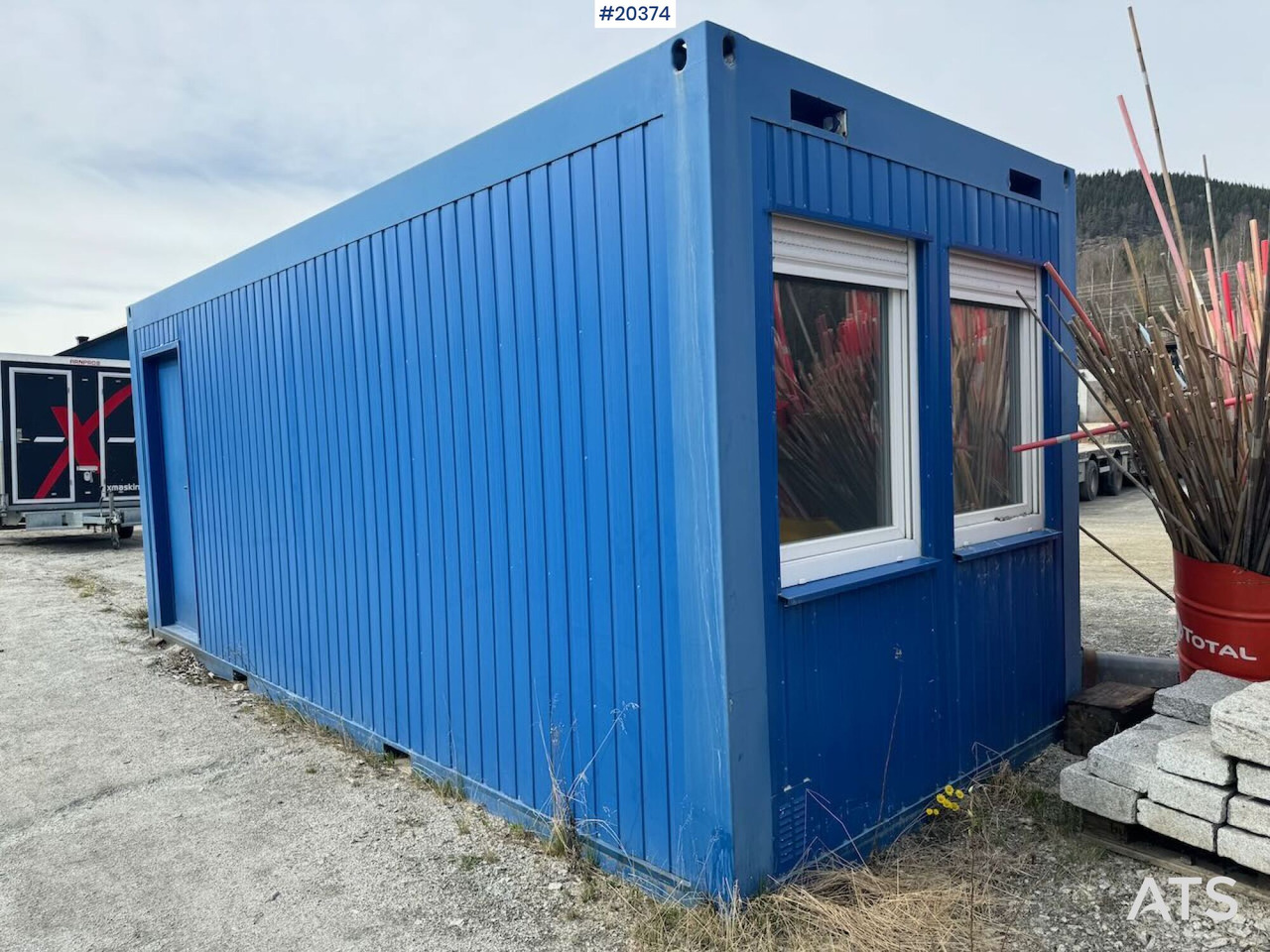 Containerbrakke med tre innganger - Kontainer konstruksi: gambar 2 Containerbrakke med tre innganger - Kontainer konstruksi: gambar 2
