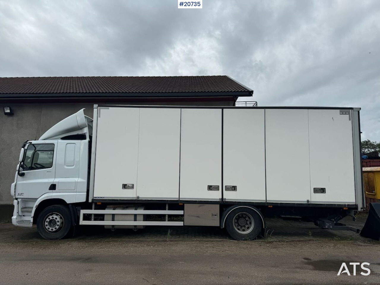 DAF CF310 - Truk box: gambar 2 DAF CF310 - Truk box: gambar 2