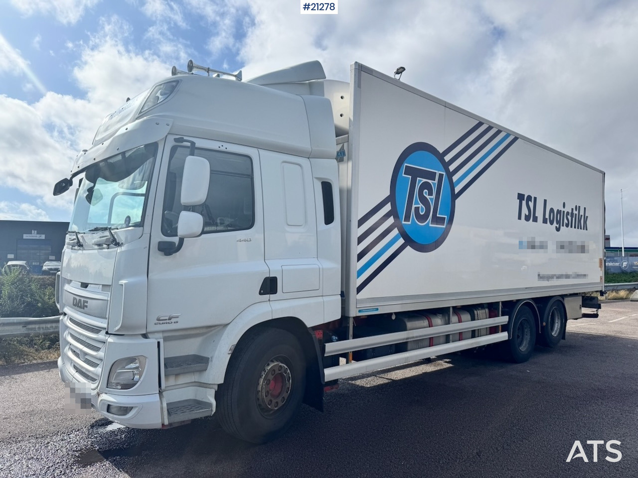 DAF CF440 - Truk box: gambar 2 DAF CF440 - Truk box: gambar 2